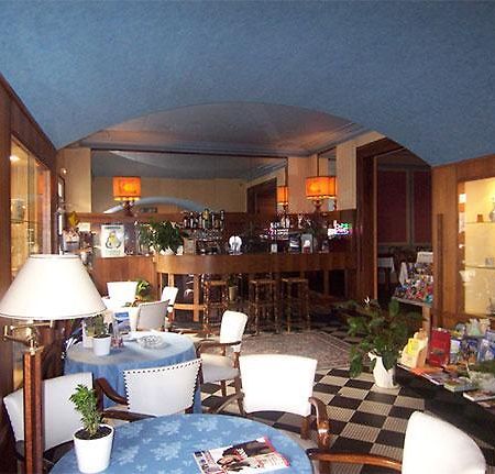 Terminus Hotell Tours Restaurang bild