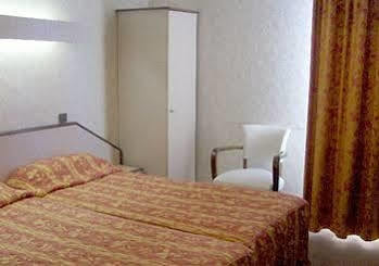 Terminus Hotell Tours Exteriör bild